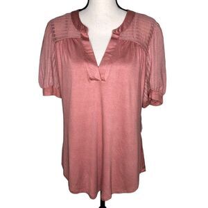 NEW Flower and Feather Knit Short Sleeve Top NWT